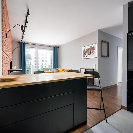Zeran Brick Loft By Bookinghost * ワルシャワ